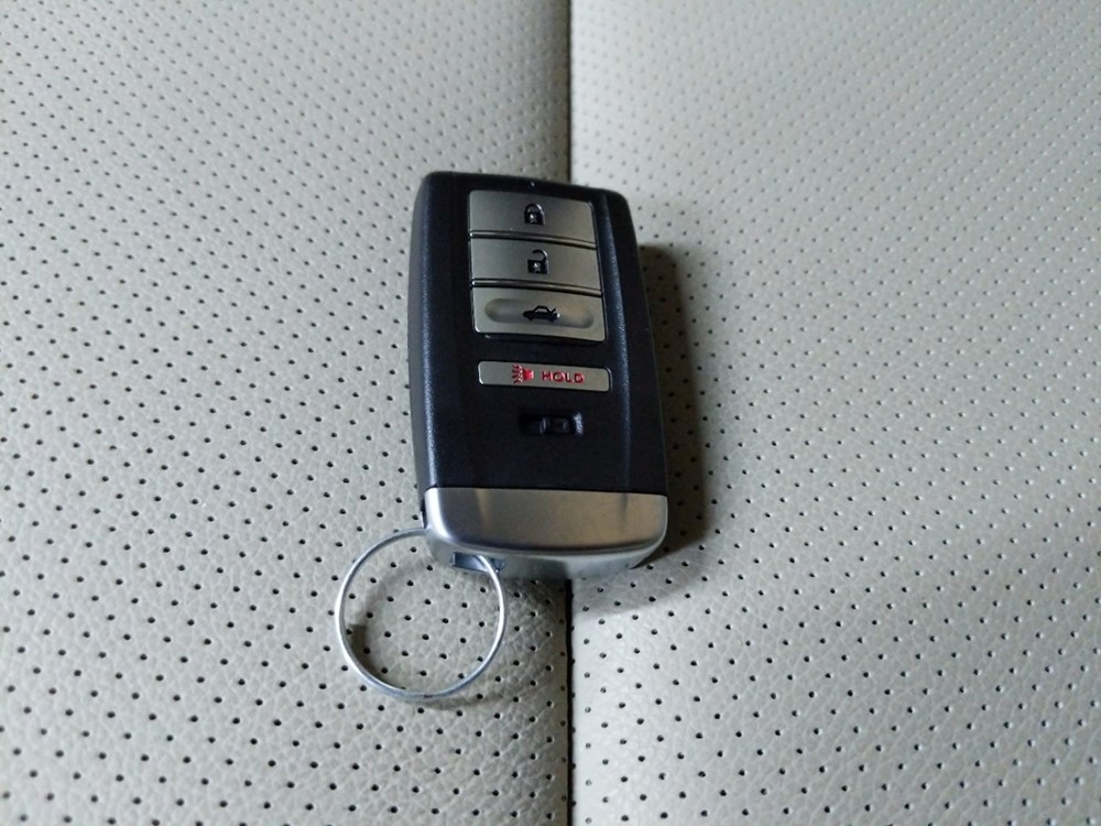 2016 Acura ILX - Keys