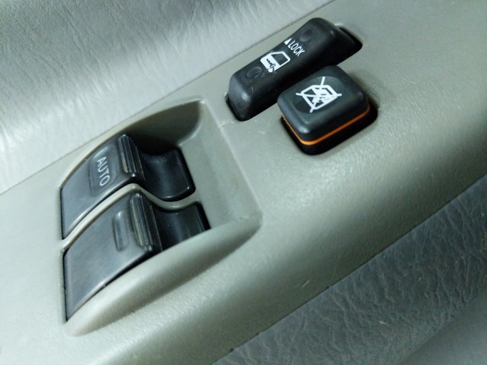 2011 Toyota Tacoma - Driver Power Windows/Lock Control