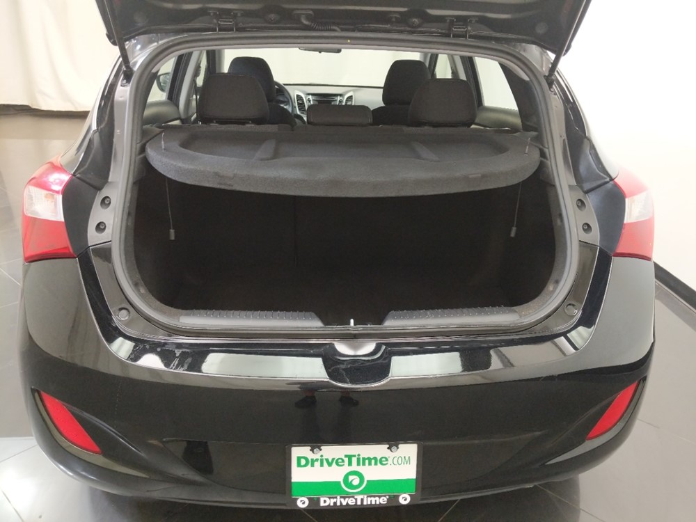 2017 Hyundai Elantra - Trunk
