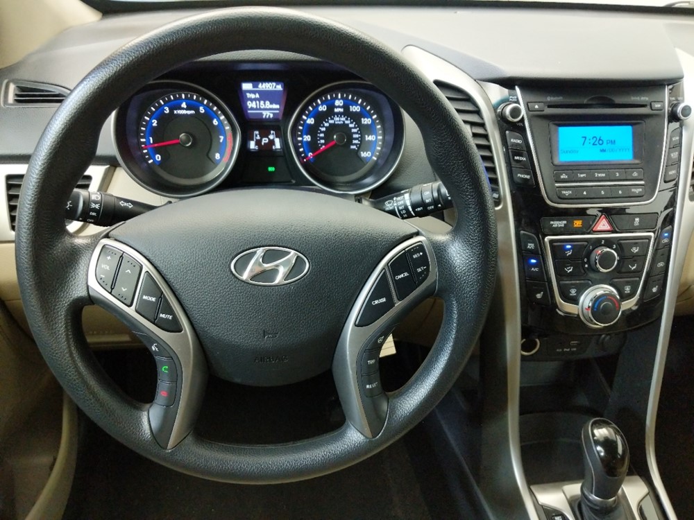 2016 Hyundai Elantra - Driver Dash