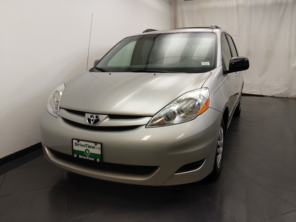 2008 Toyota Sienna - Driver Front Hood