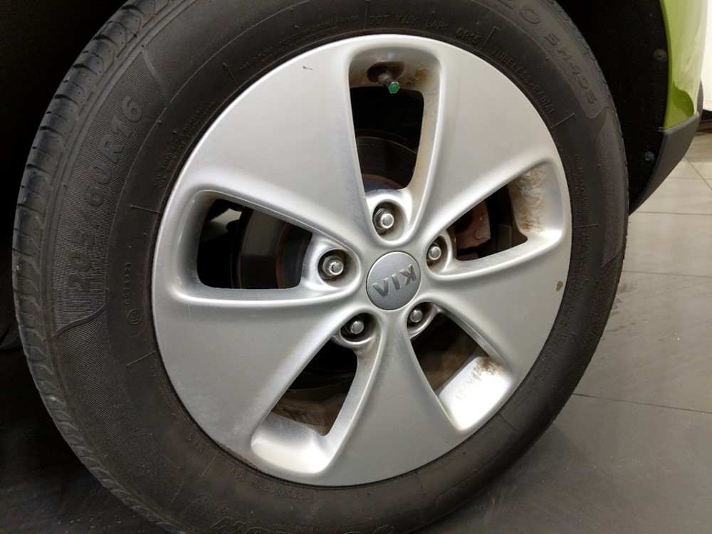 2015 Kia Soul - Wheel