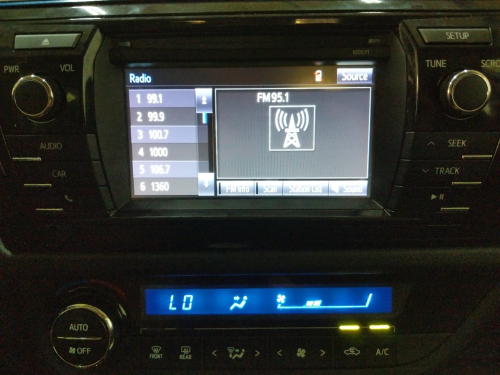 2016 Toyota Corolla - Stereo Package