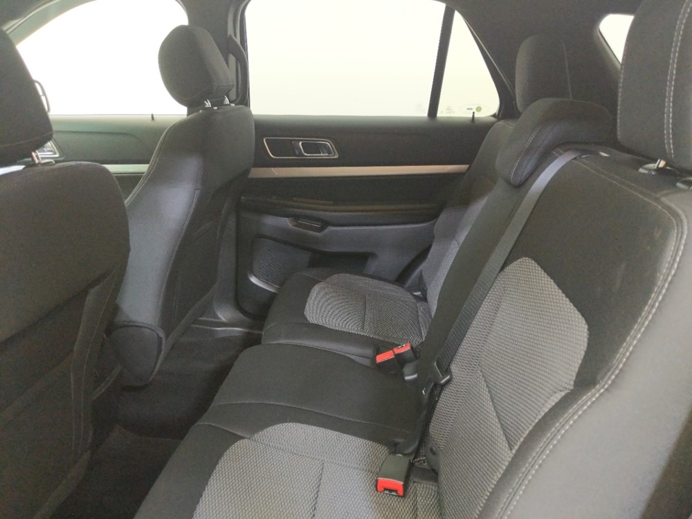 2016 Ford Explorer - Driver Rear Seat