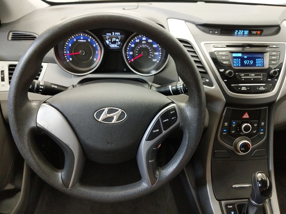 2016 Hyundai Elantra - Driver Dash