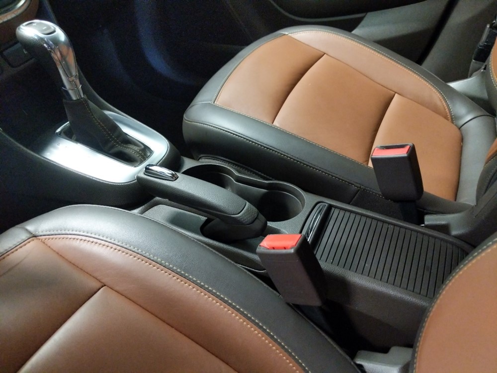 2014 Buick Encore - Center Console/Cup Holders
