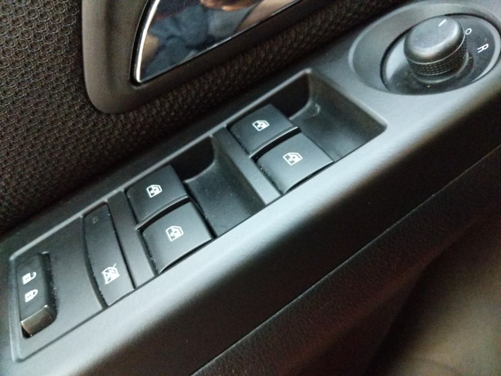 2016 Chevrolet Cruze - Driver Power Windows/Lock Control