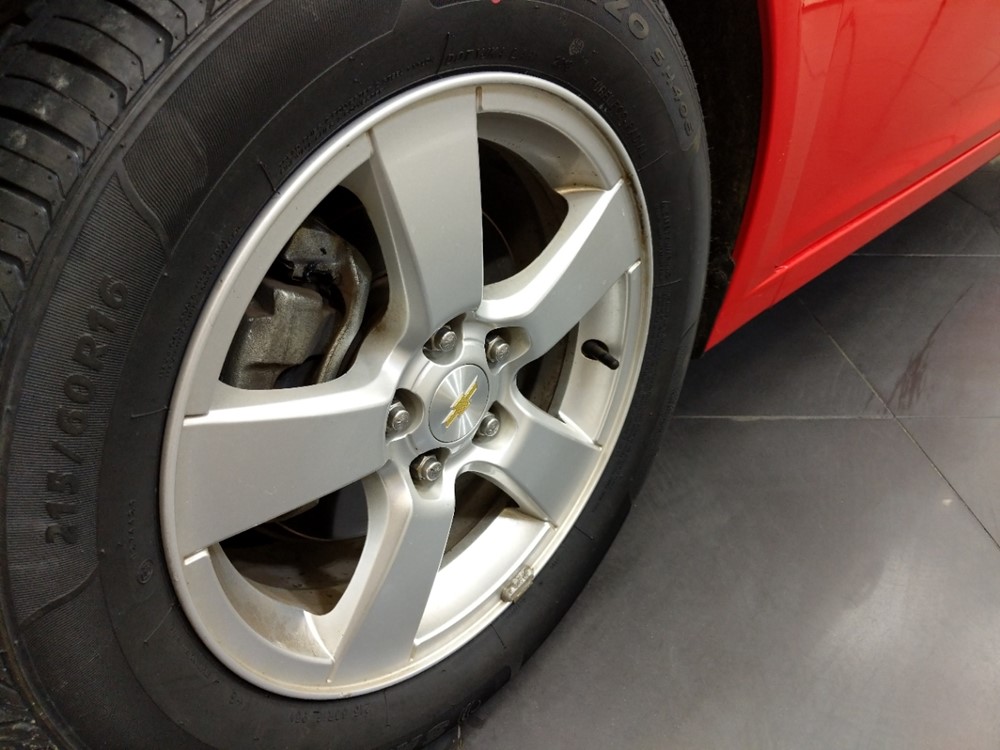 2016 Chevrolet Cruze - Wheel