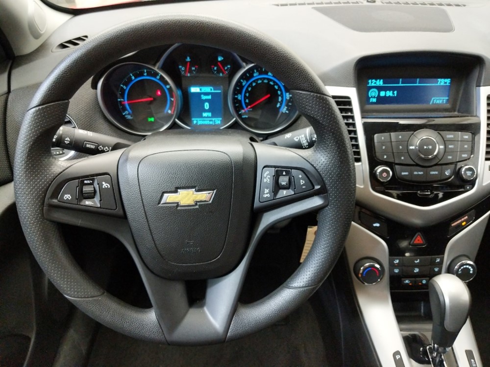 2016 Chevrolet Cruze - Driver Dash