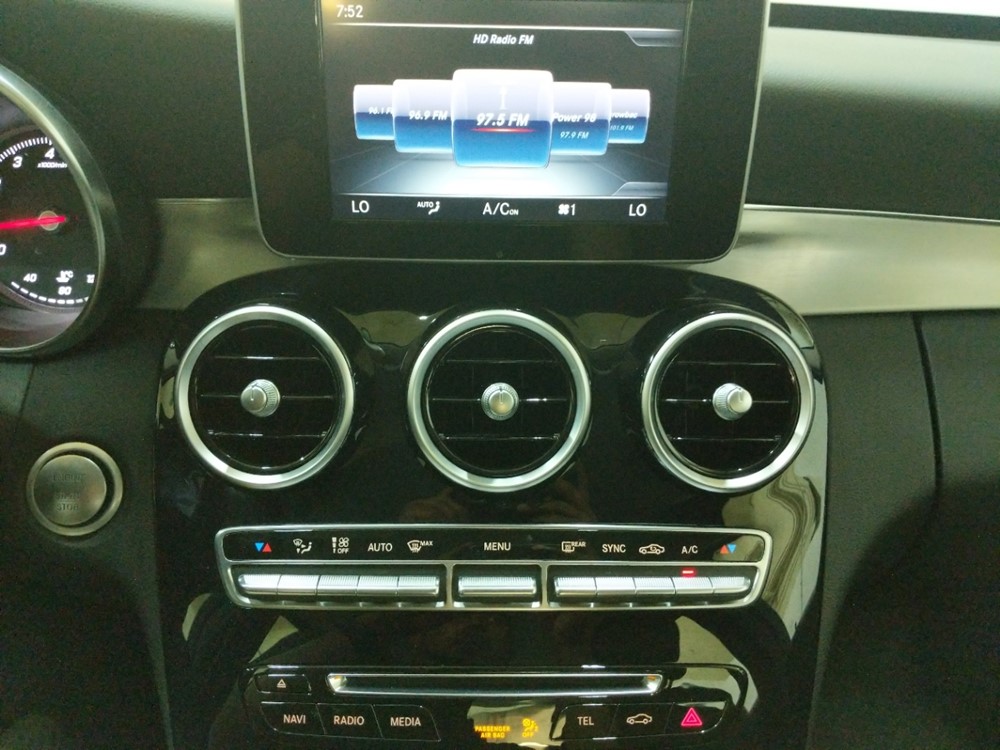 2015 Mercedes-Benz C300 - Stereo Package