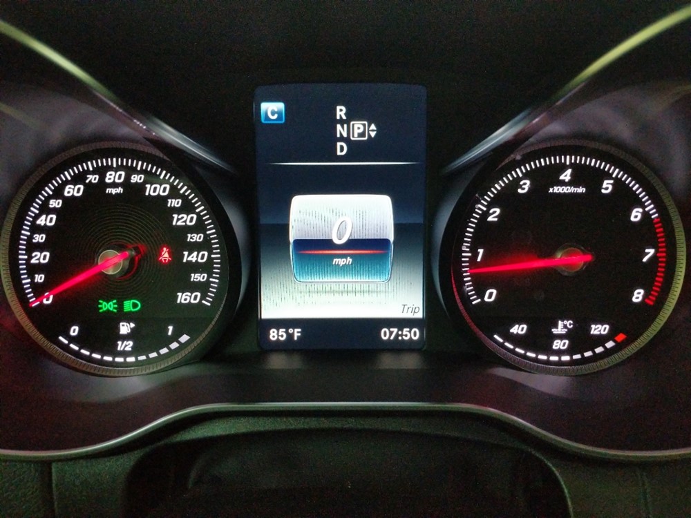 2015 Mercedes-Benz C300 - Odometer Close Up