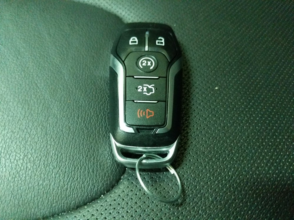 2016 Ford Fusion - Keys