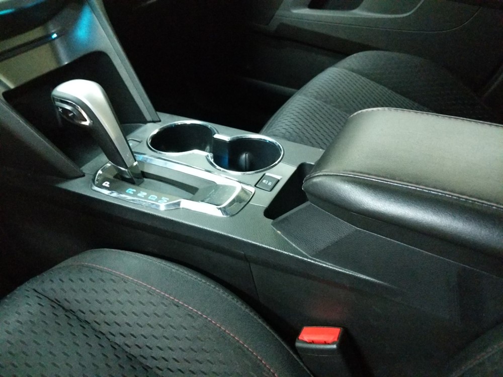 2015 Chevrolet Equinox - Center Console/Cup Holders