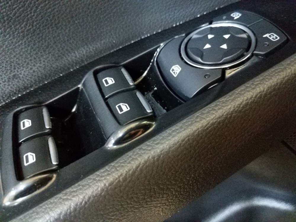 2015 Ford Fusion - Driver Power Windows/Lock Control