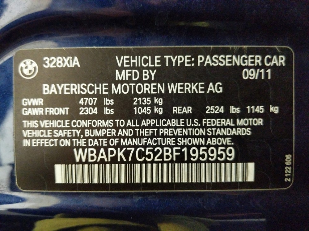 2011 BMW 328i - VIN Plate