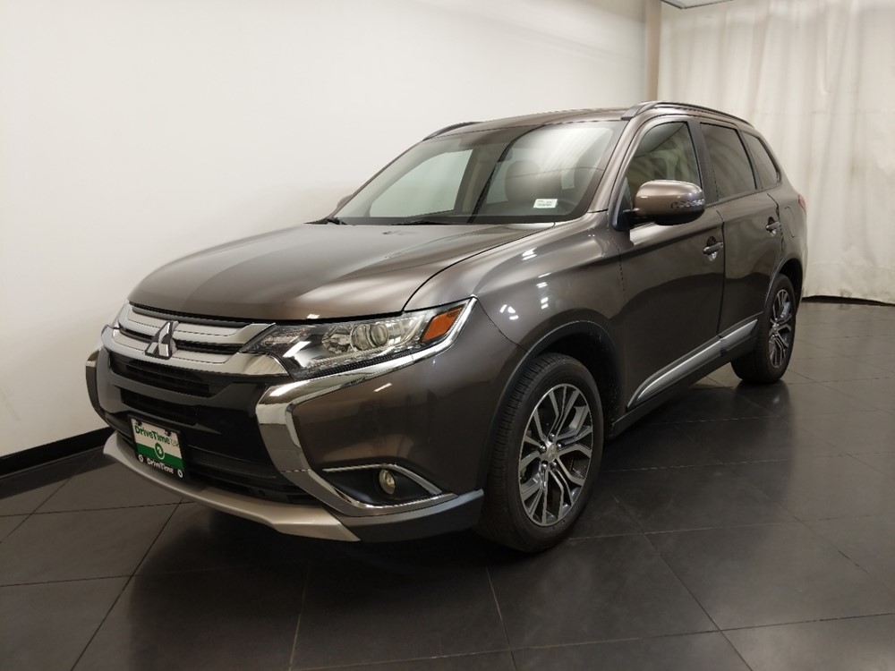 2016 Mitsubishi Outlander - Driver Front Bumper