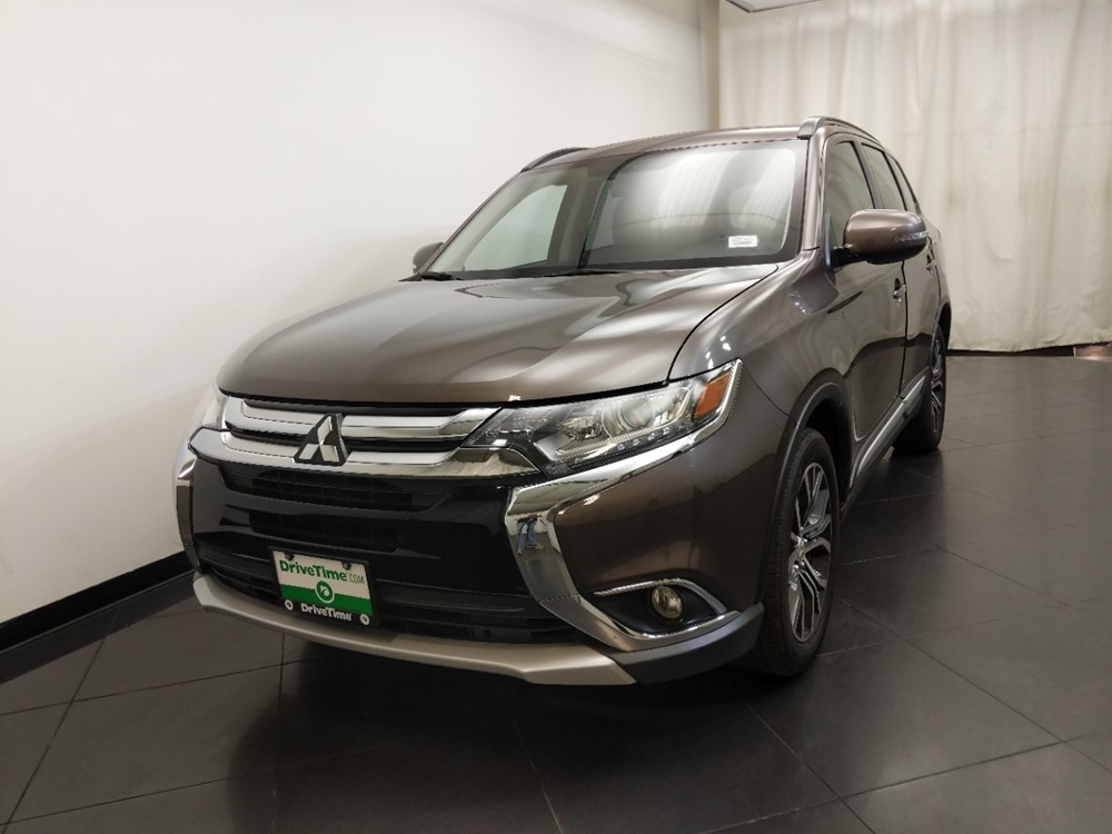 2016 Mitsubishi Outlander - Driver Front Hood