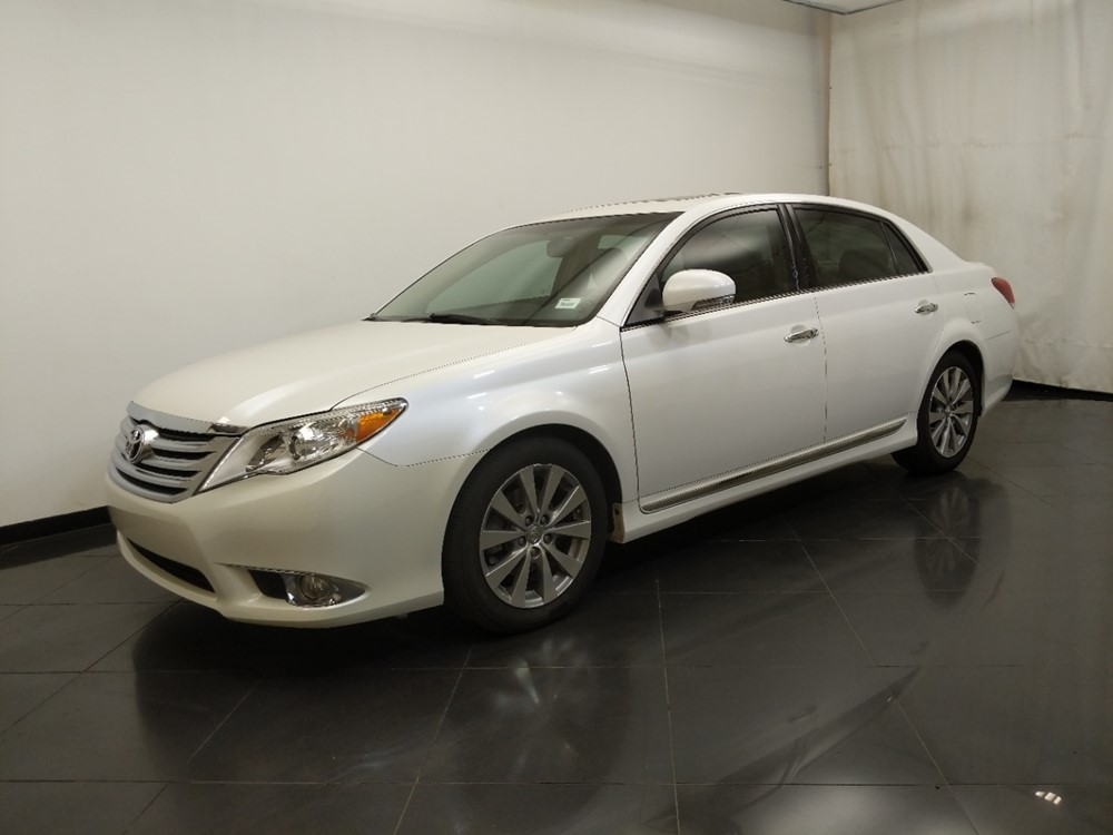 2011 Toyota Avalon - Driver Front Side