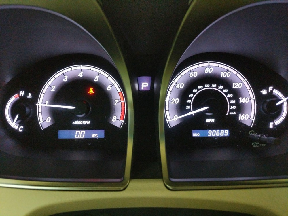 2011 Toyota Avalon - Odometer Close Up
