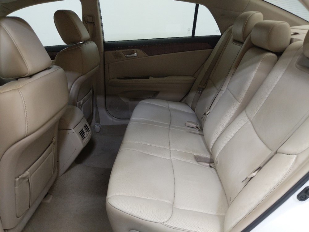 2011 Toyota Avalon - Driver Rear Seat