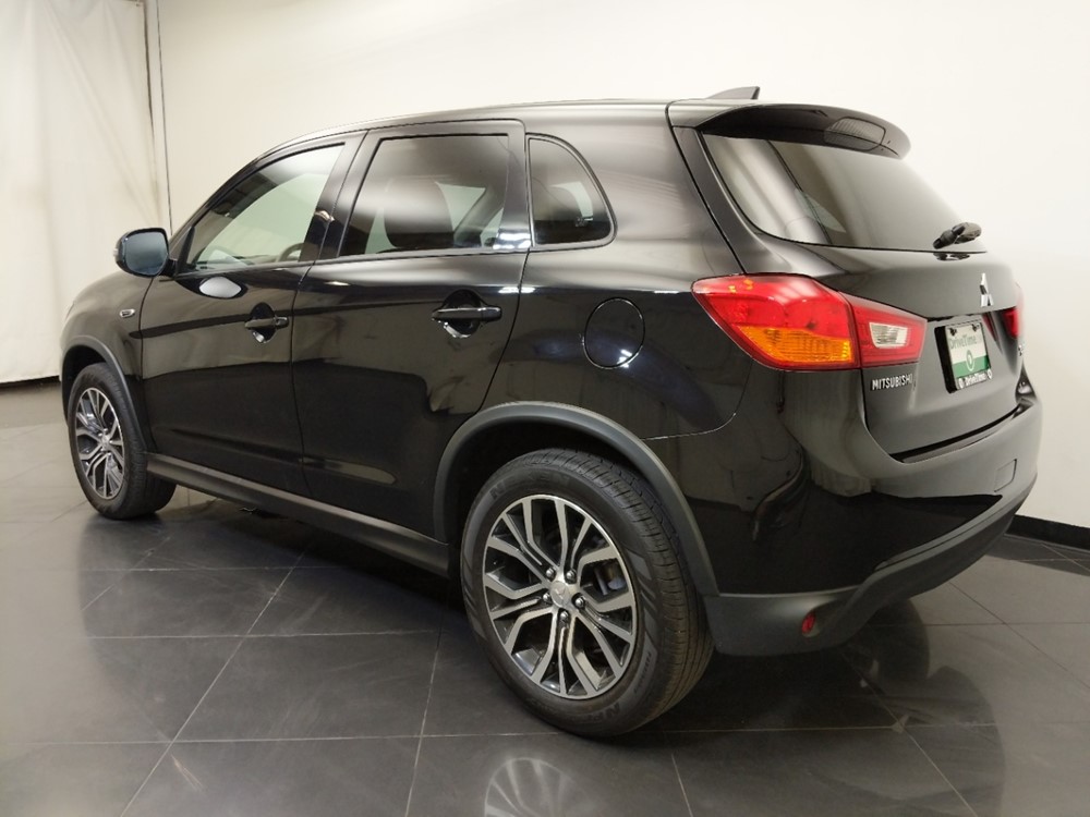 2017 Mitsubishi Outlander - Driver Rear Side