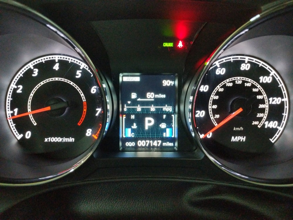 2017 Mitsubishi Outlander - Odometer Close Up