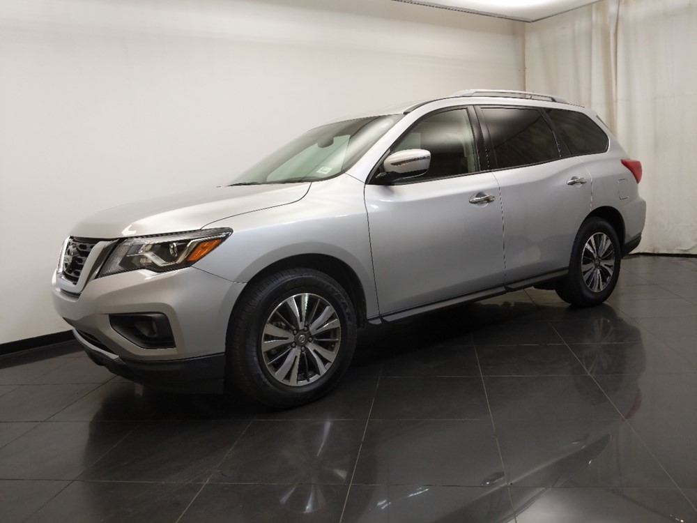 2017 Nissan Pathfinder - Driver Front Side