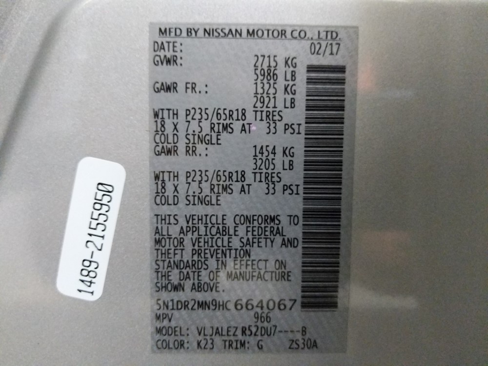 2017 Nissan Pathfinder - VIN Plate