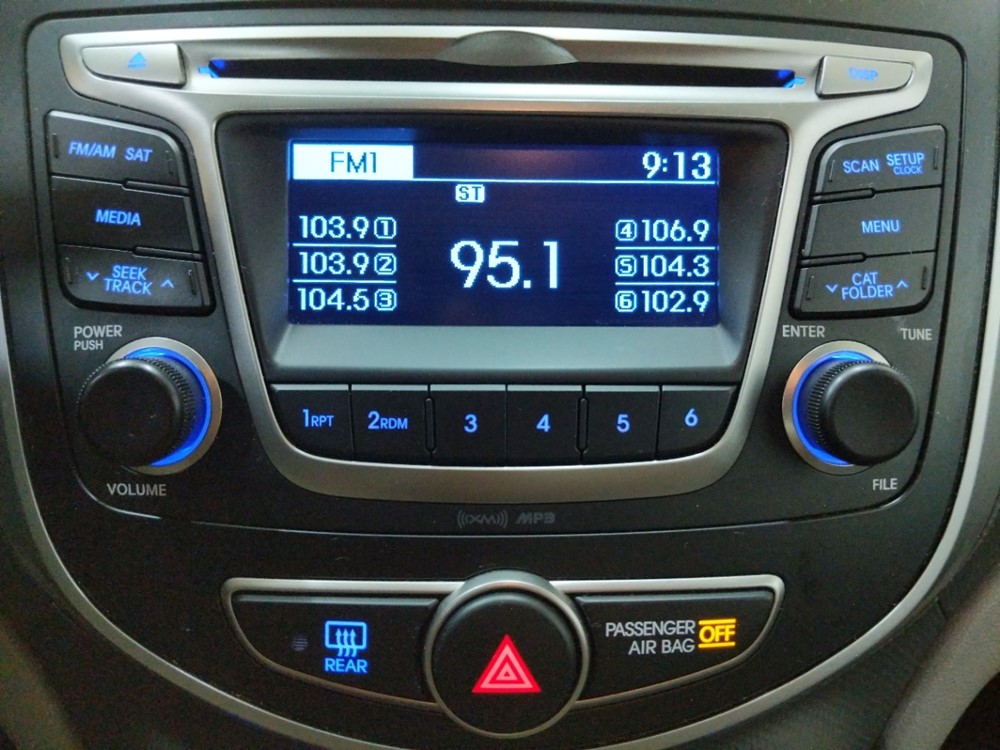 2017 Hyundai Accent - Stereo Package