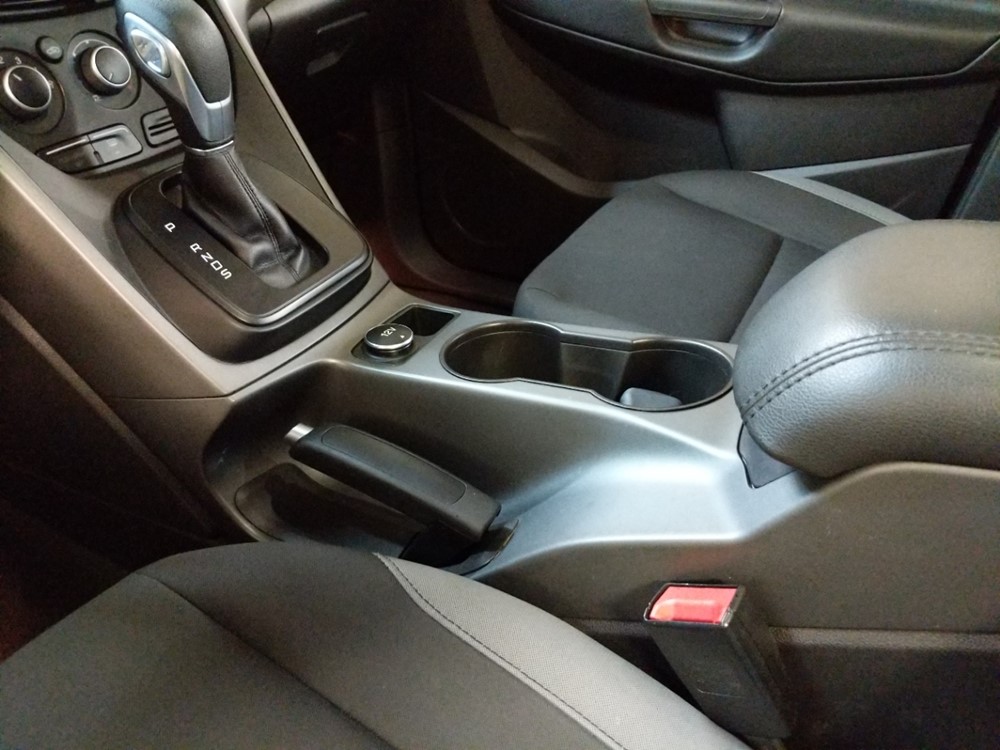 2014 Ford Escape - Center Console/Cup Holders