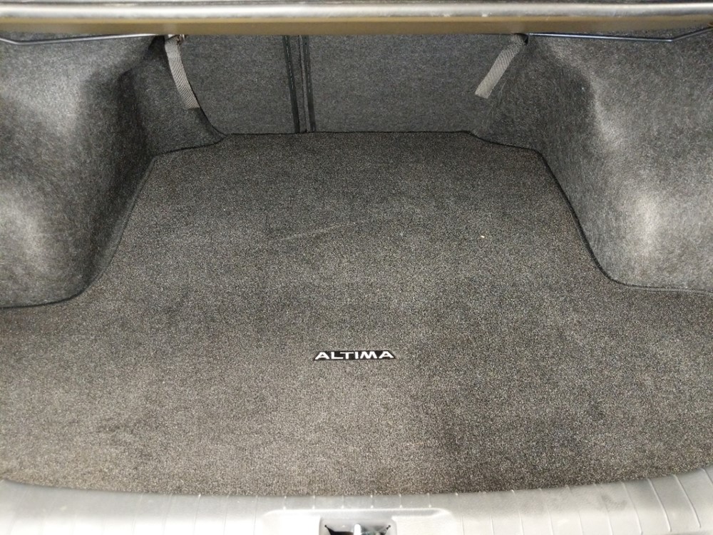 2015 Nissan Altima - Trunk