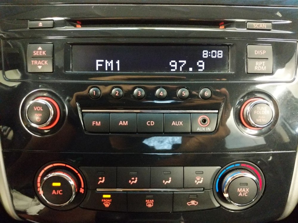2015 Nissan Altima - Stereo Package