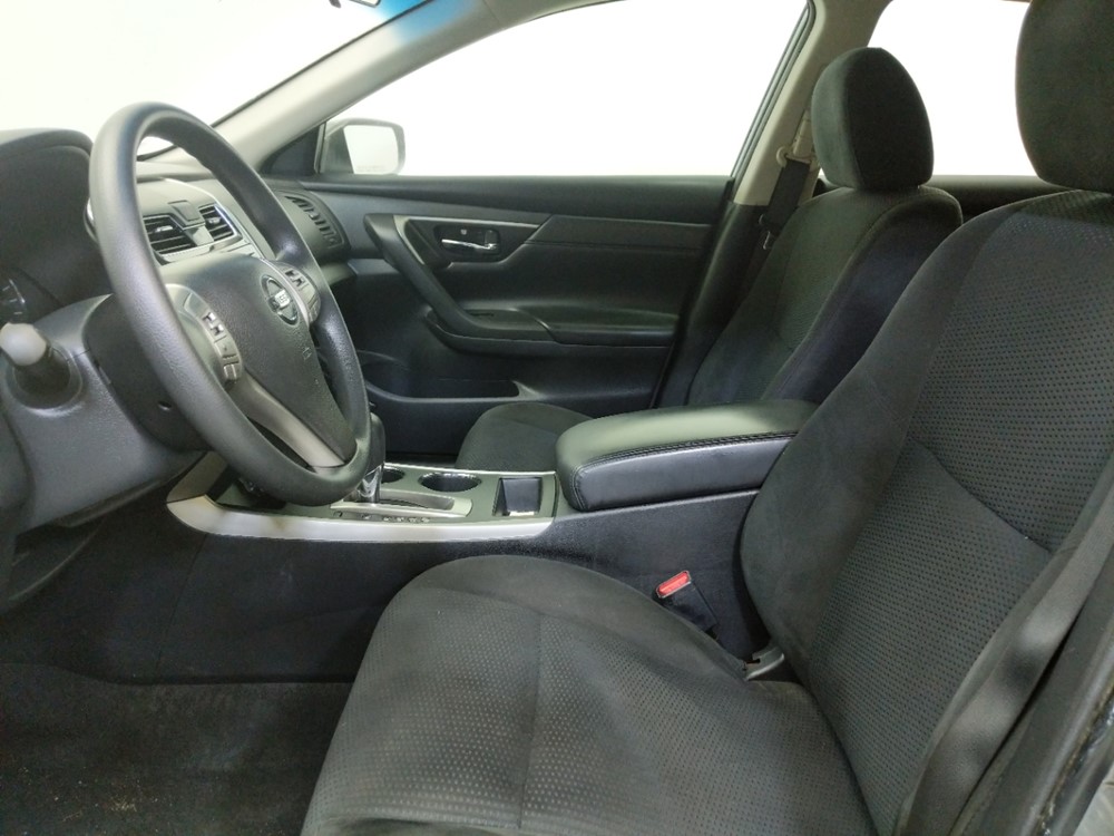 2015 Nissan Altima - Driver Front Seat