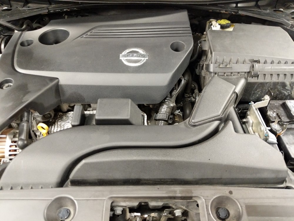 2015 Nissan Altima - Engine