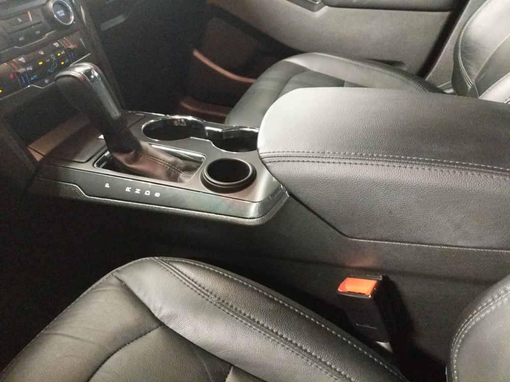 2016 Ford Explorer - Center Console/Cup Holders