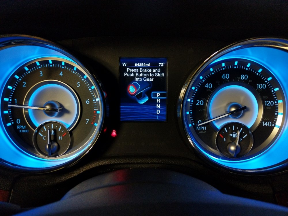 2012 Chrysler 300 - Odometer Close Up