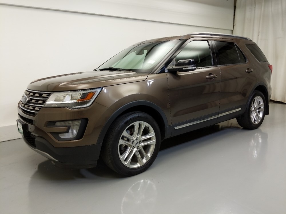 2016 Ford Explorer - Driver Front Side