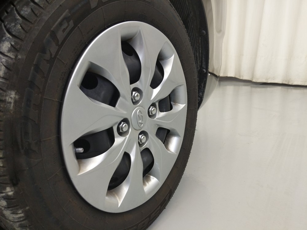 2017 Hyundai Accent - Wheel
