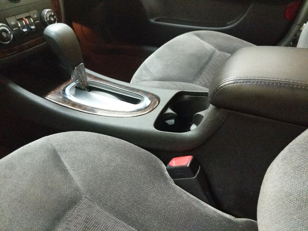 2016 Chevrolet Impala - Center Console/Cup Holders
