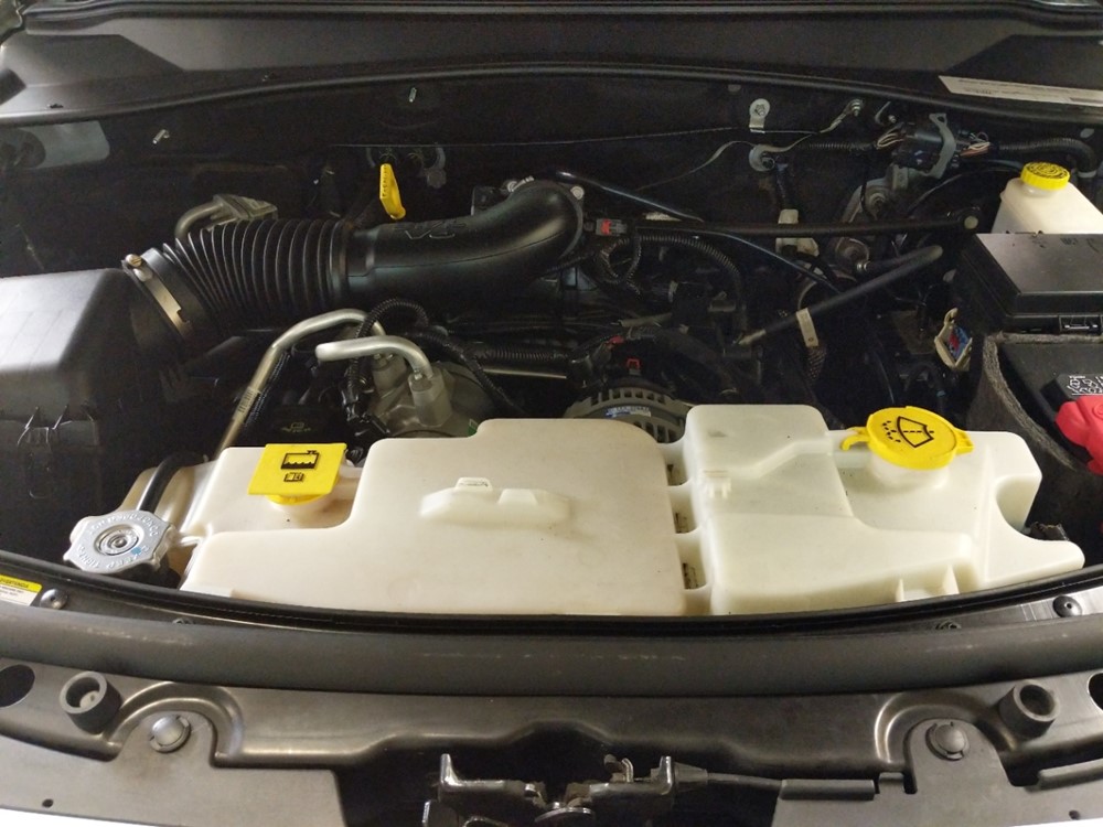 2011 Dodge Nitro - Engine