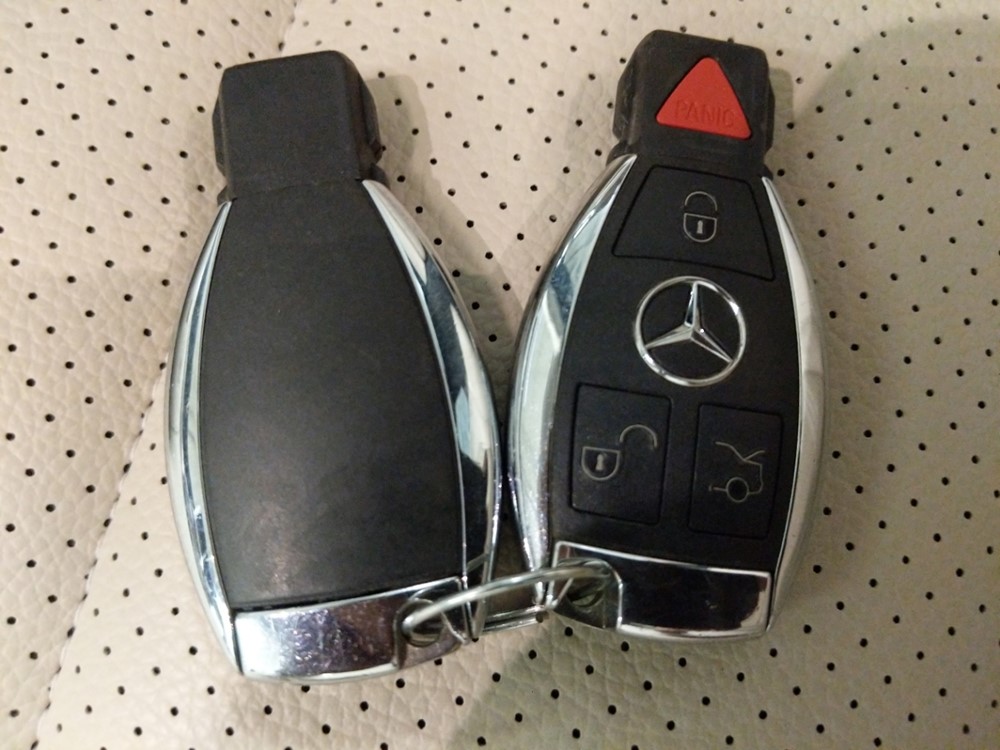 2015 Mercedes-Benz C300 - Keys