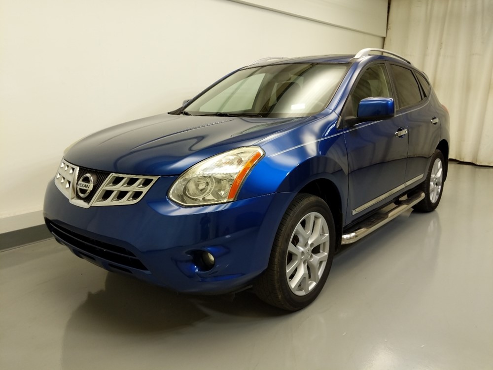 2011 Nissan Rogue - Driver Front Bumper