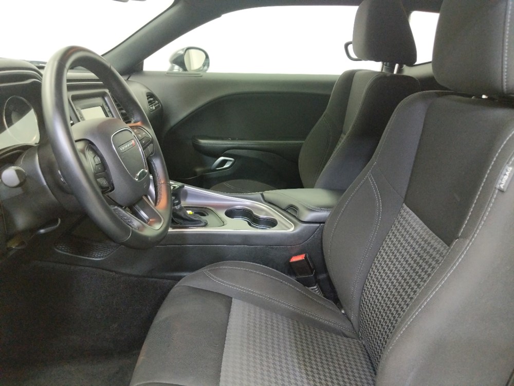 2017 Dodge Challenger - Driver Front Seat