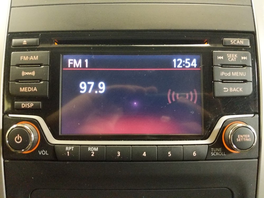 2017 Nissan Frontier - Stereo Package