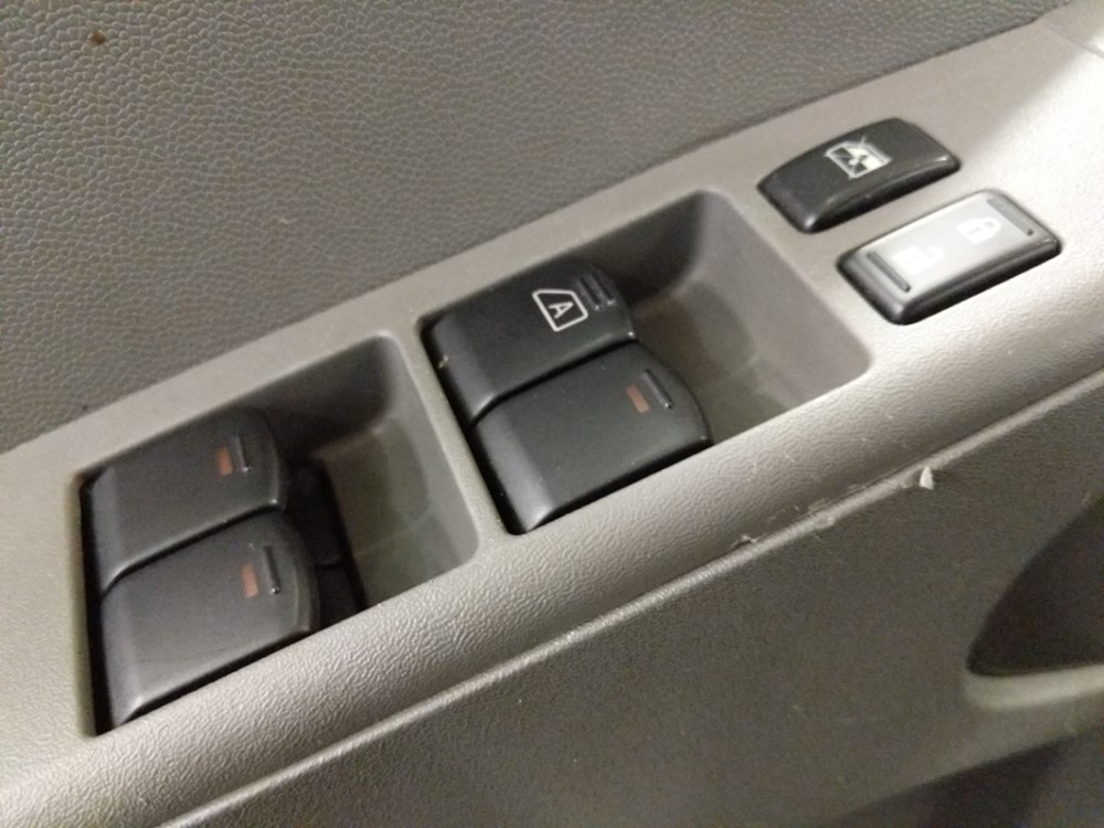 2017 Nissan Frontier - Driver Power Windows/Lock Control