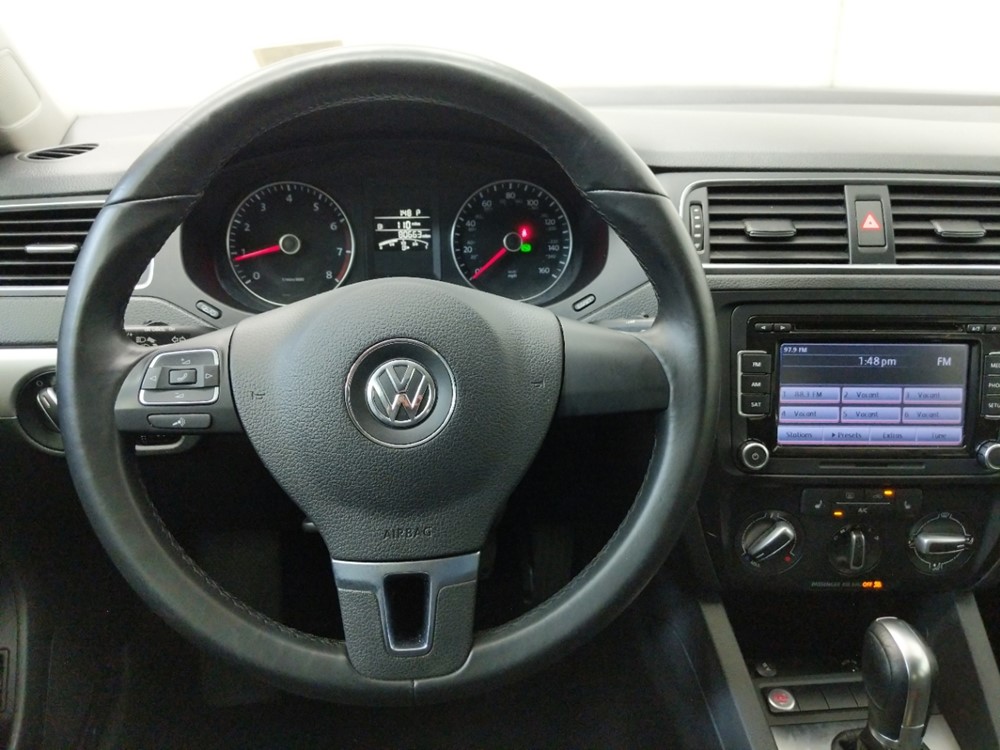 2014 Volkswagen Jetta - Driver Dash