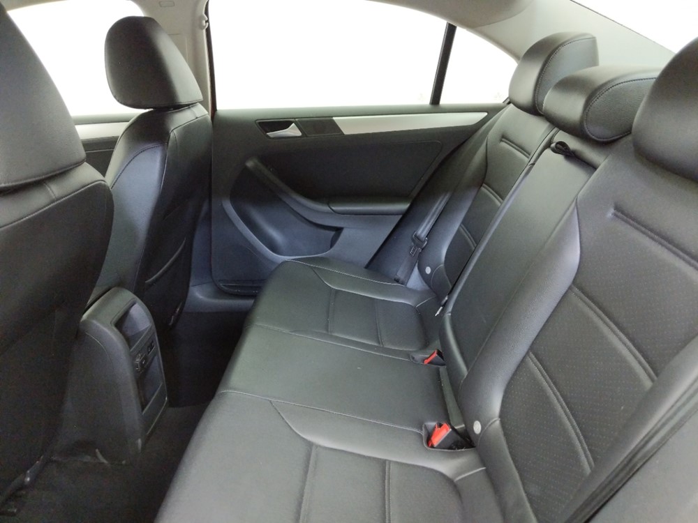 2014 Volkswagen Jetta - Driver Rear Seat