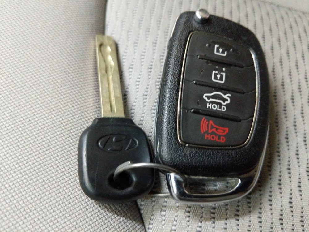 2017 Hyundai Sonata - Keys