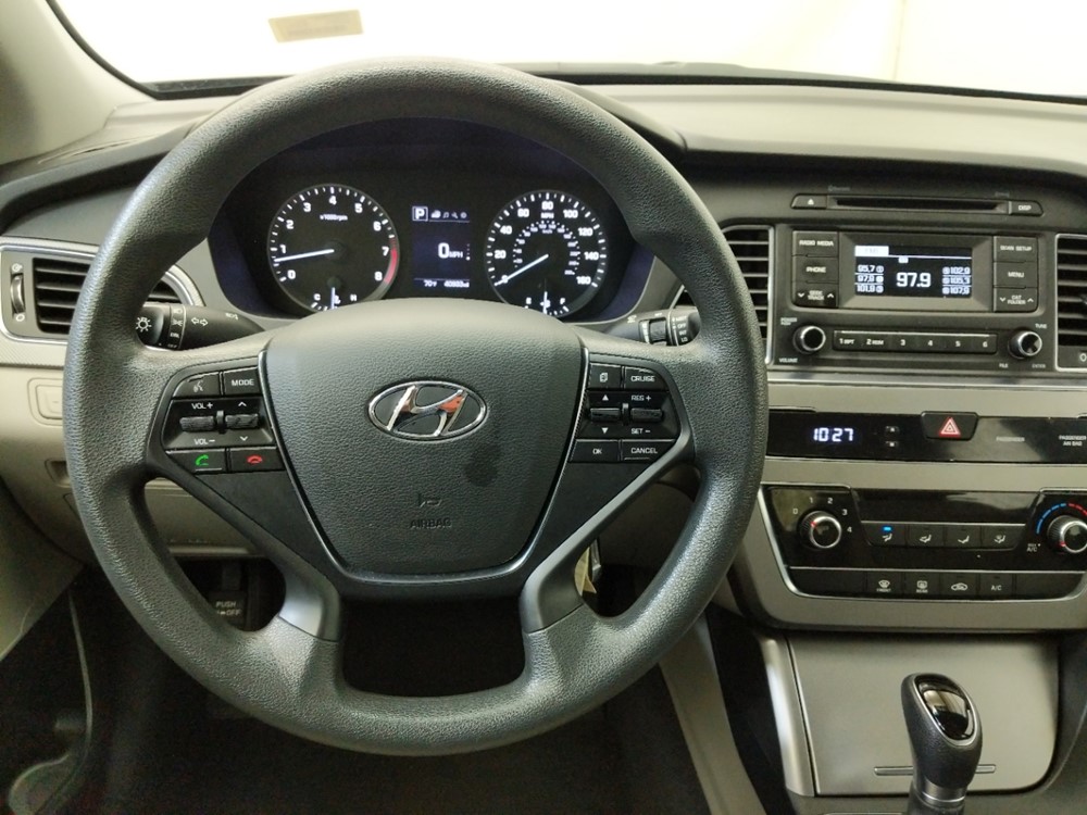 2017 Hyundai Sonata - Driver Dash