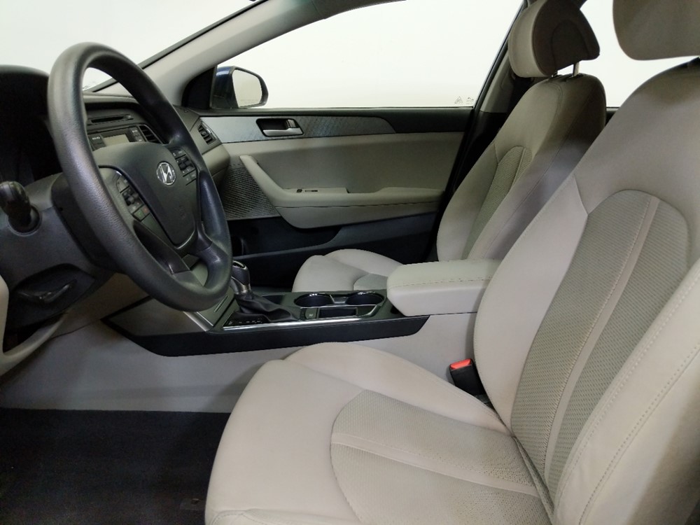 2017 Hyundai Sonata - Driver Front Seat